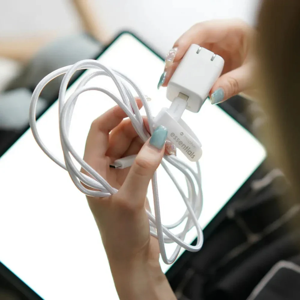 Cable Mophie Essential trenzado USB-A a USB-C 15w 2m - Blanco - Image 4