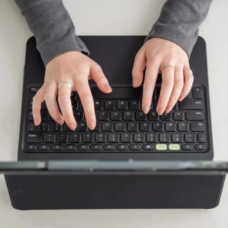 ZAGG Pro Keys 2 - Image 36